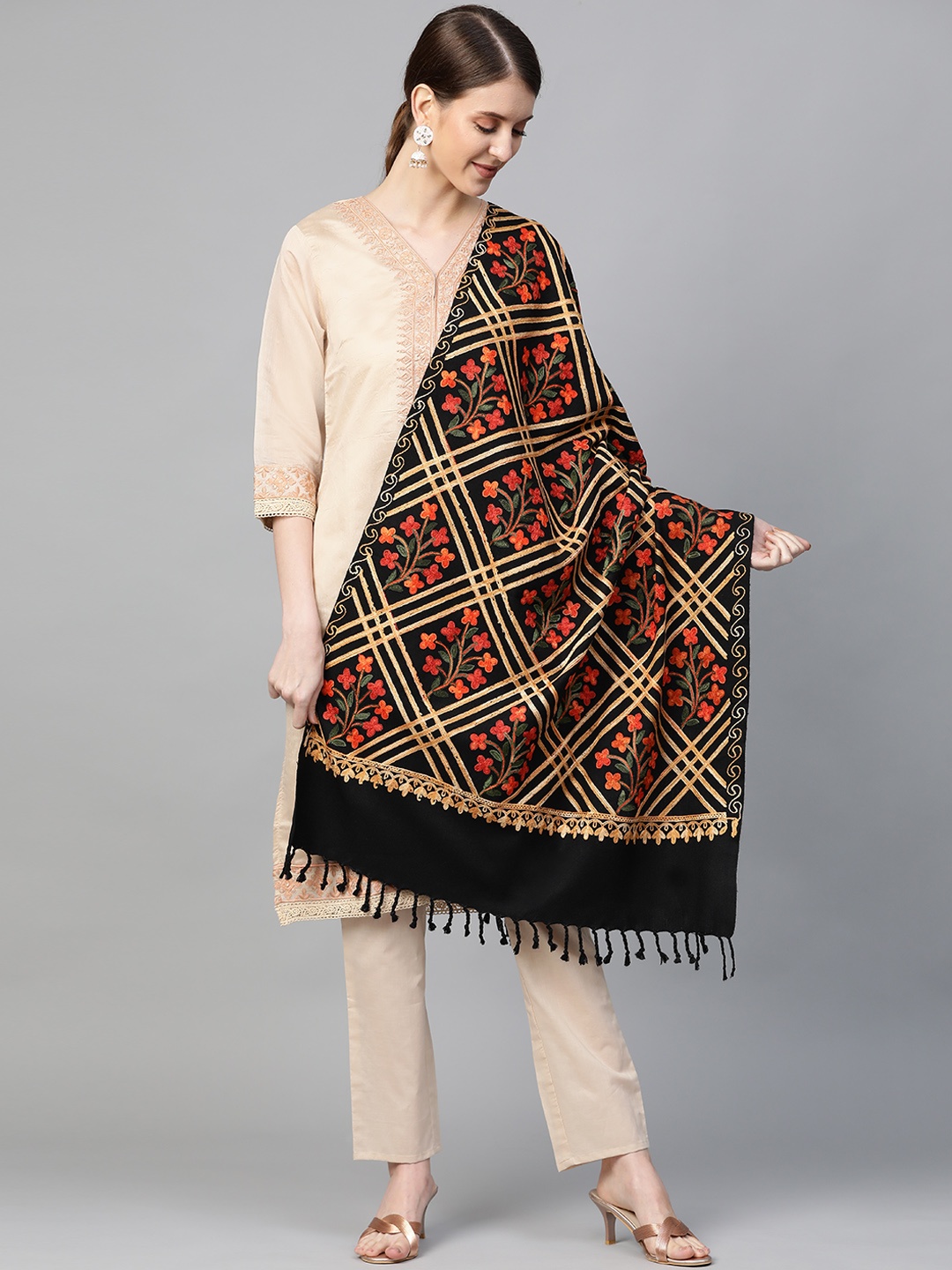 

WEAVERS VILLA Women Black & Orange Embroidered Shawl