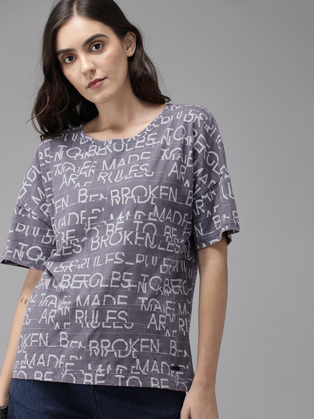 

Roadster Women Blue Printed Round Neck Pure Cotton T-shirt