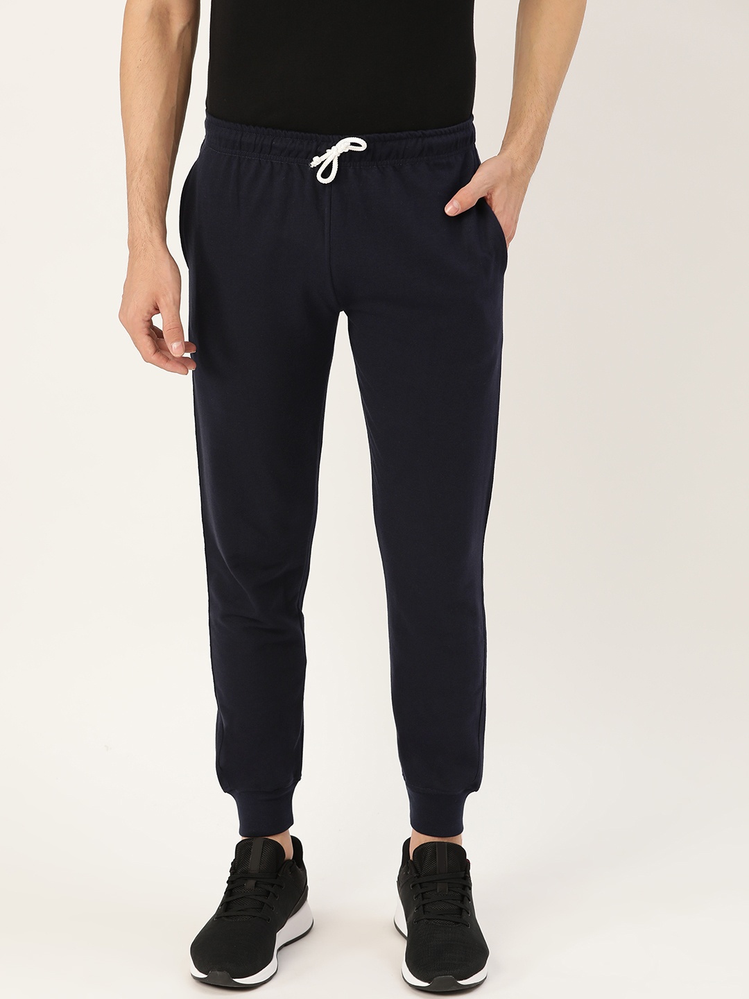 

Rodzen Men Navy Blue Solid Joggers