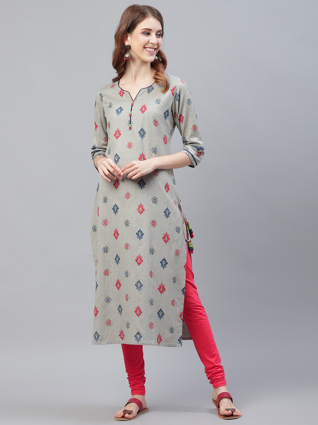 

Azira Women Grey & Red Printed Straight Kurta