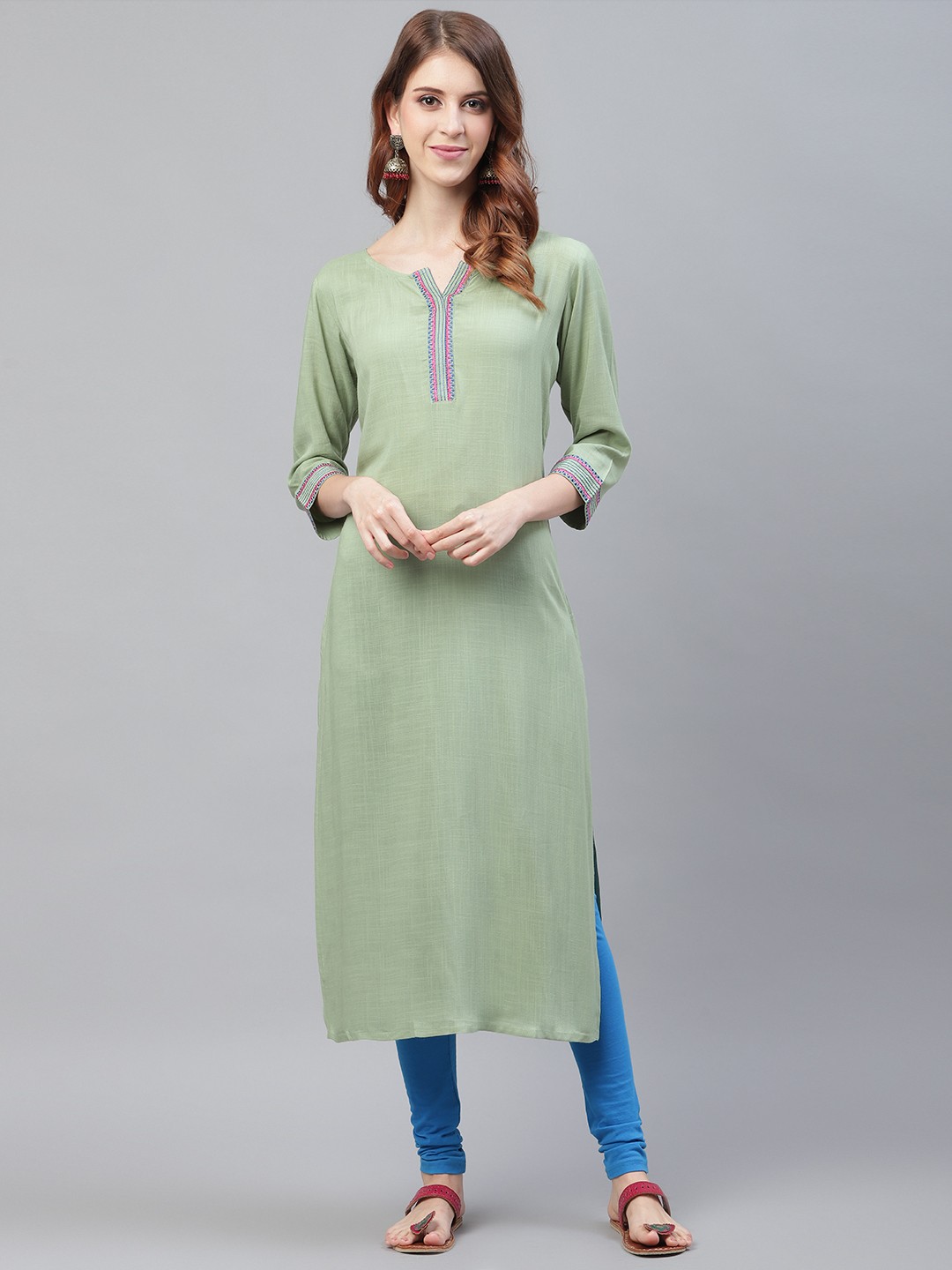 

Azira Women Green Embroidered Detail Straight Kurta