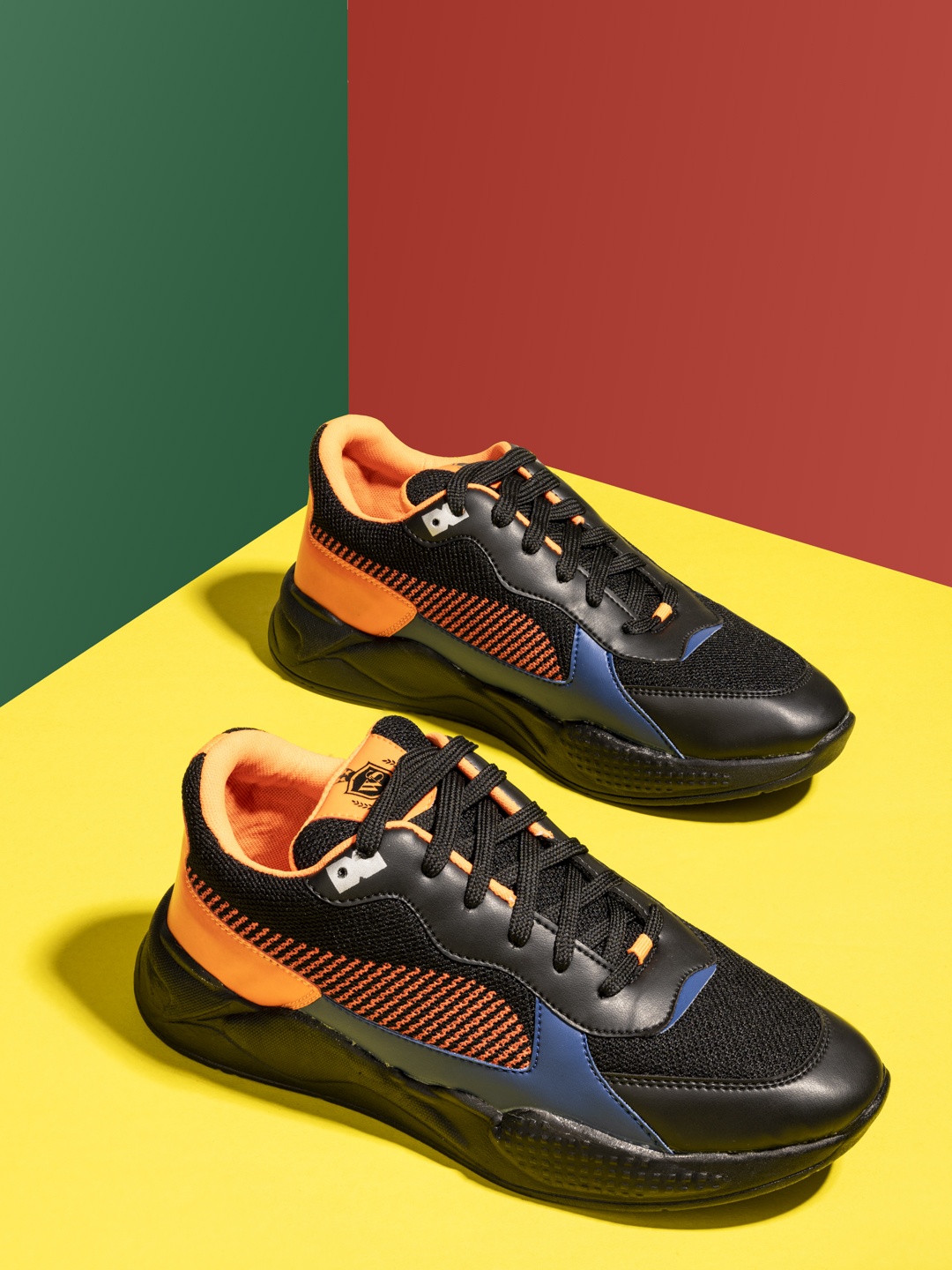 

Walkstyle By El Paso Men Black & Orange Mesh Running Shoes