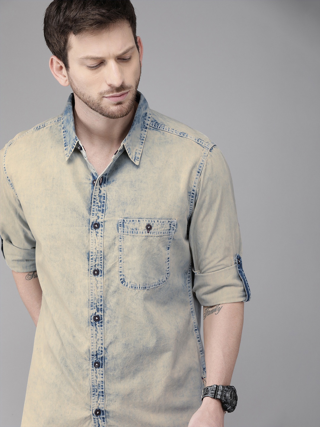 

Roadster Men Blue Regular Fit Solid Casual Shirt