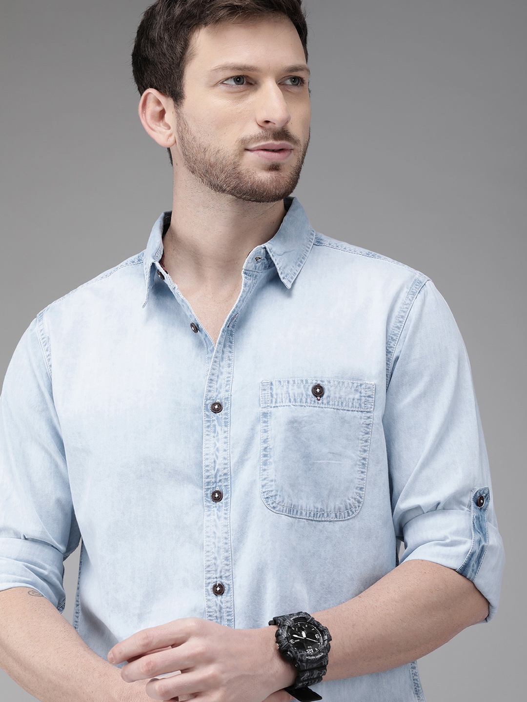 

Roadster Men Blue Regular Fit Solid Denim Sustainable Shirt