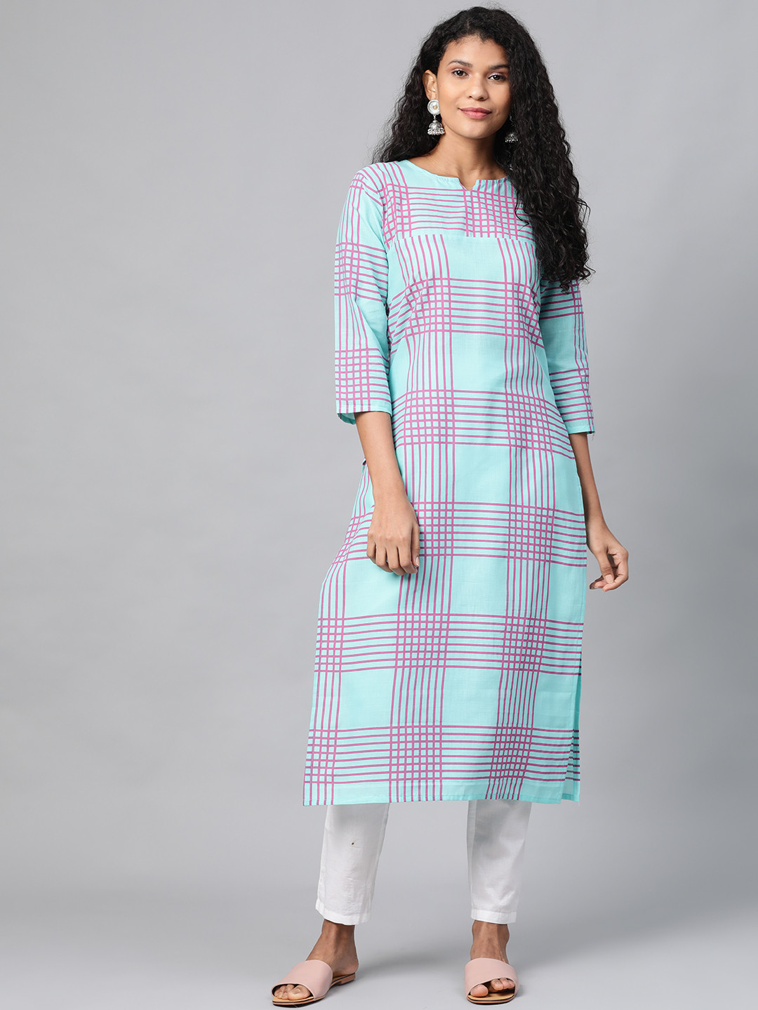 

GoSriKi Women Sea Green & Pink Panelled Checked Straight Kurta