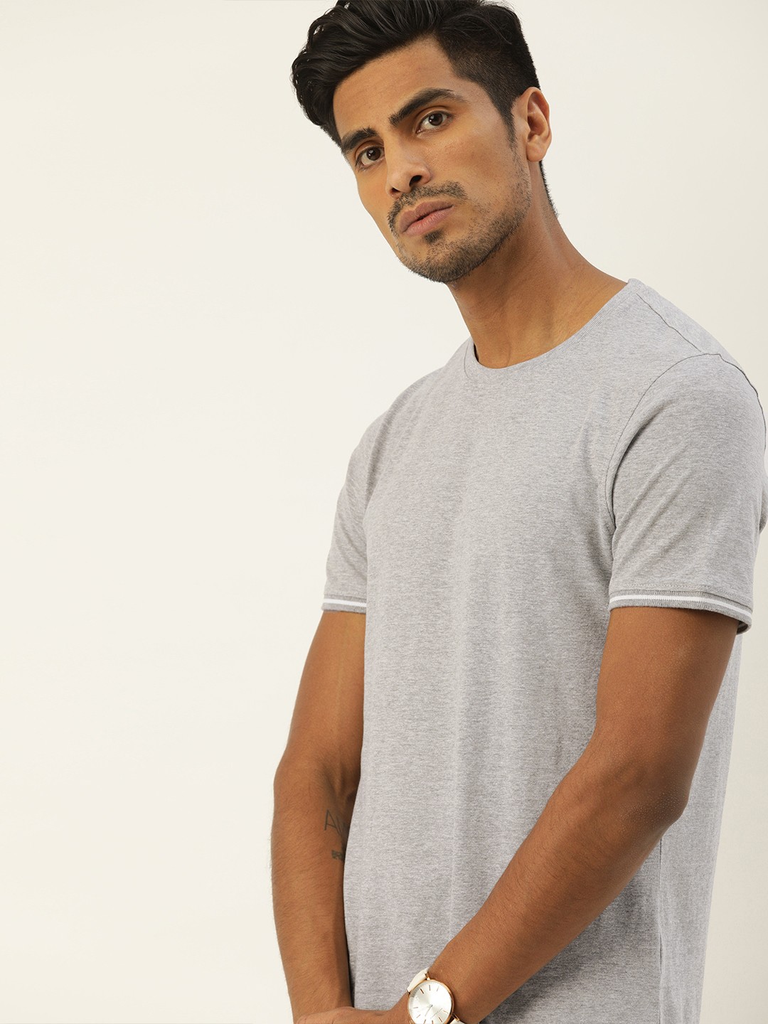 

INVICTUS Men Grey Melange Solid Round Neck Anti Microbial T-shirt