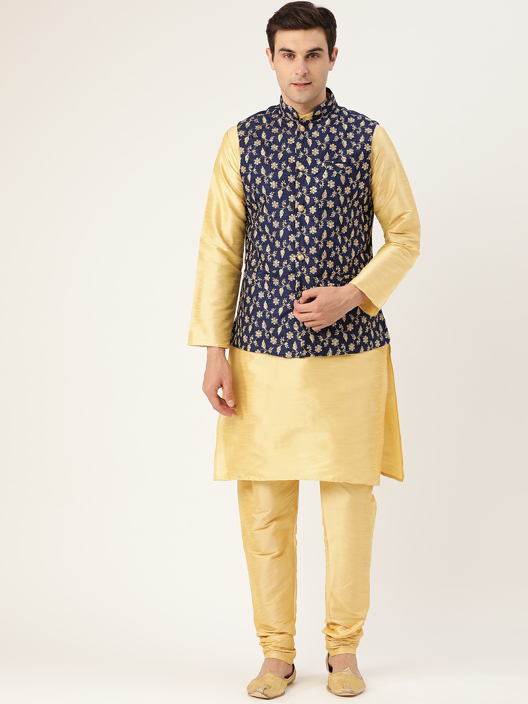 

SOJANYA Men Golden & Navy Blue Solid Kurta with Churidar & Nehru Jacket, Gold