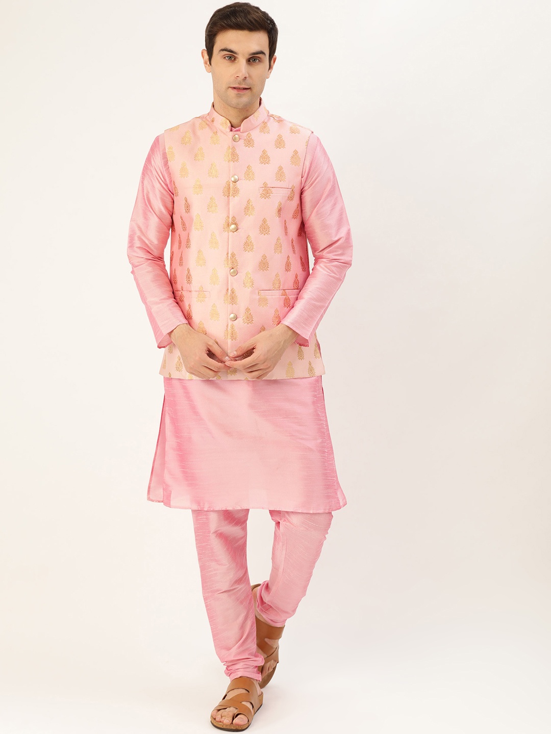 

SOJANYA Men Pink & Gold-Toned Solid Kurta with Churidar & Nehru Jacket