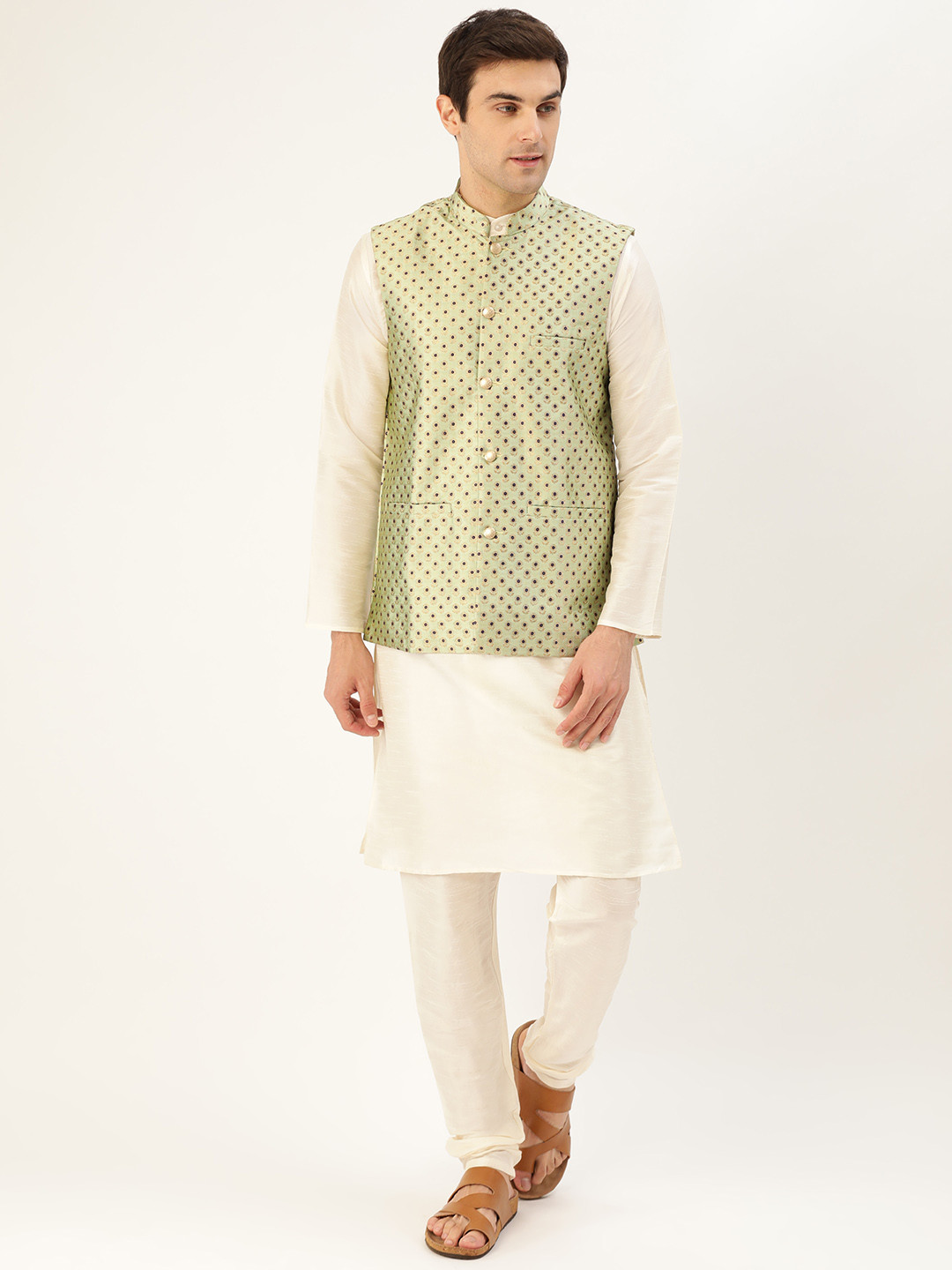 

SOJANYA Men Off-White & Sea Green Solid Kurta with Churidar & Nehru Jacket
