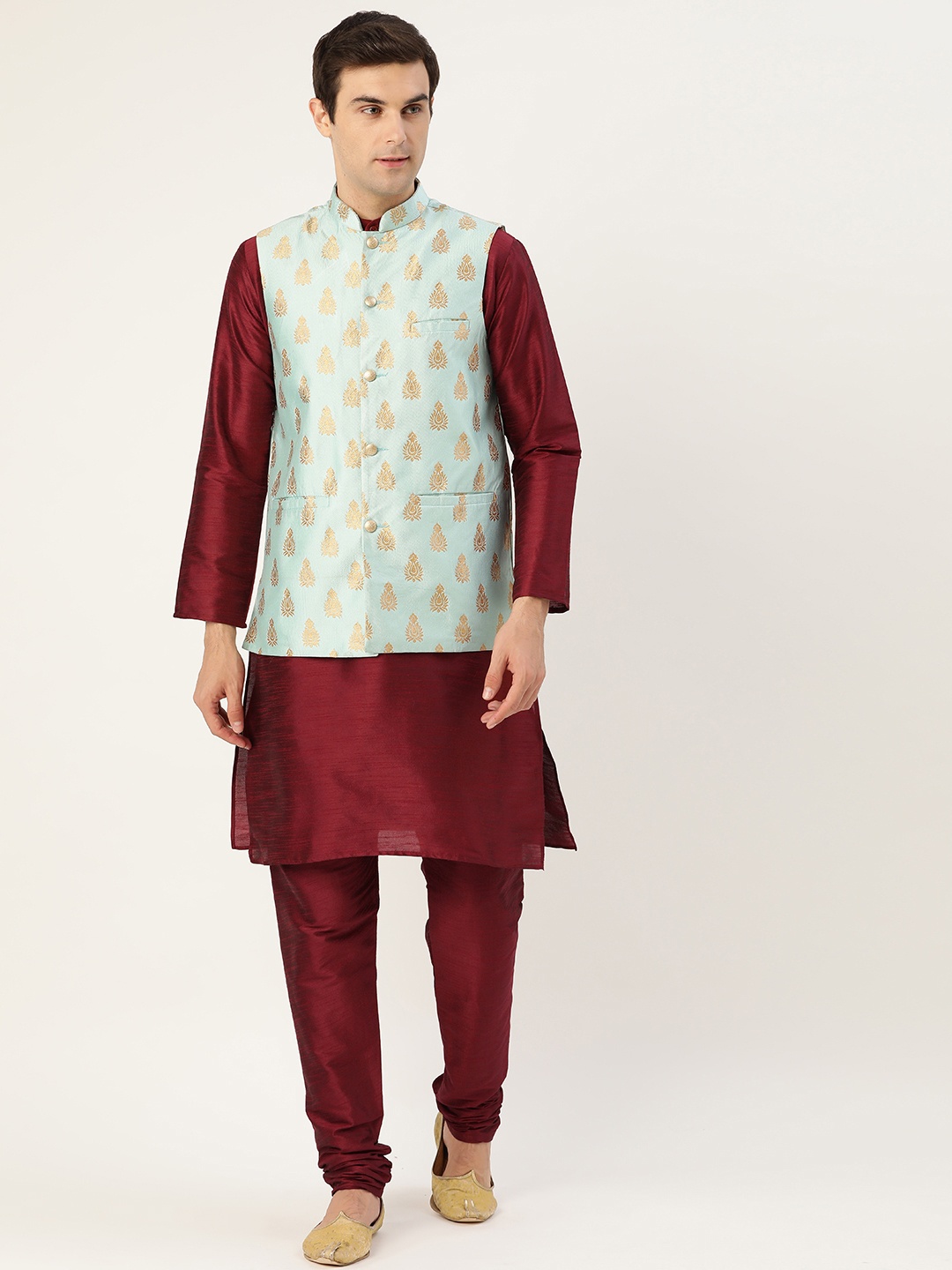 

SOJANYA Men Maroon & Blue Solid Kurta with Churidar & Nehru Jacket