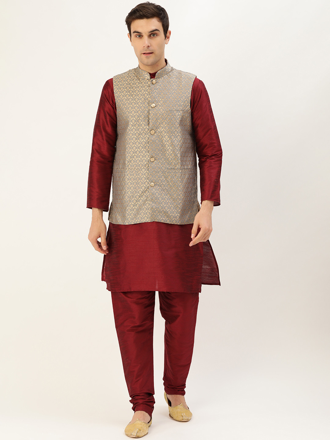 

SOJANYA Men Maroon & Grey Solid Kurta with Churidar & Nehru Jacket