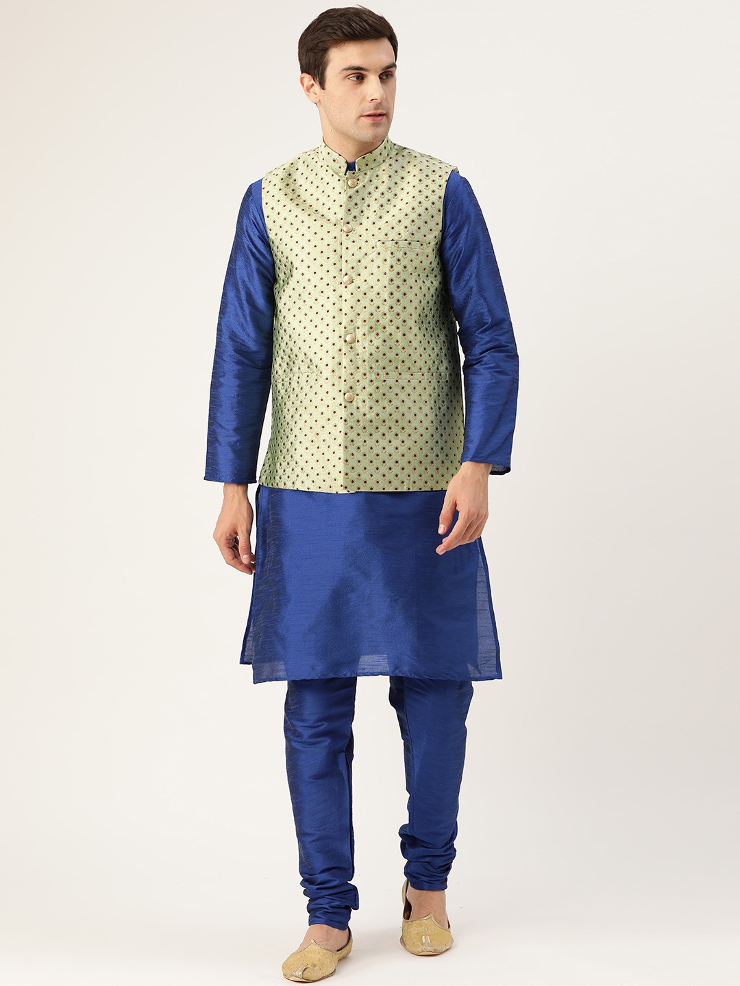 

SOJANYA Men Blue & Green Solid Kurta with Churidar & Nehru Jacket