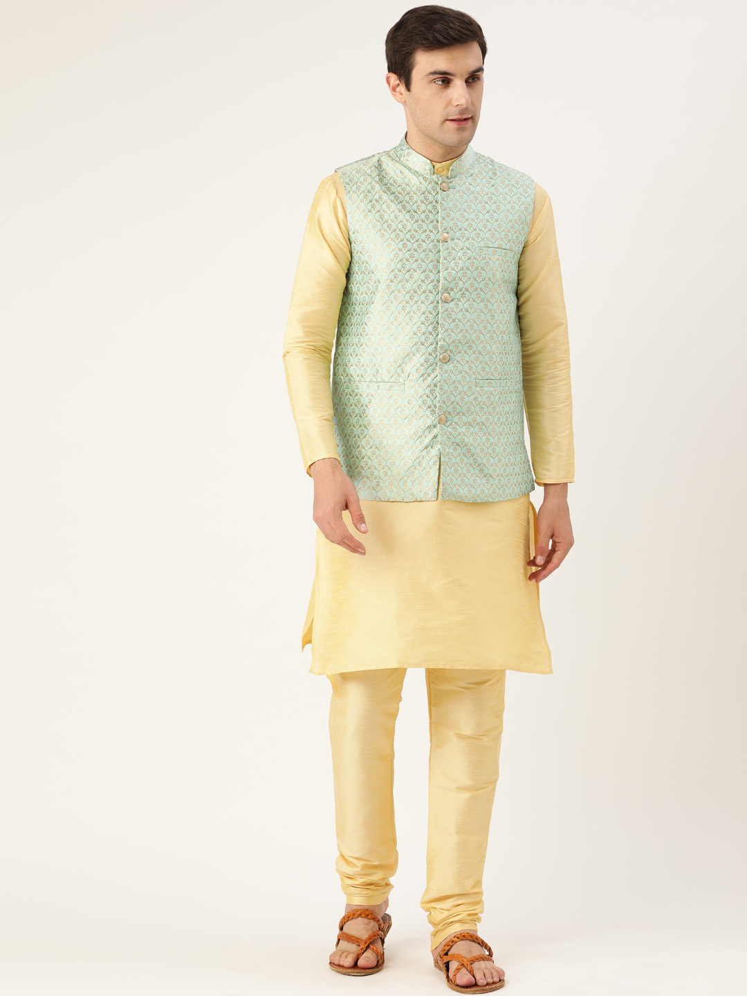 

SOJANYA Men Golden & Sea Green Solid Kurta with Churidar & Nehru Jacket, Gold