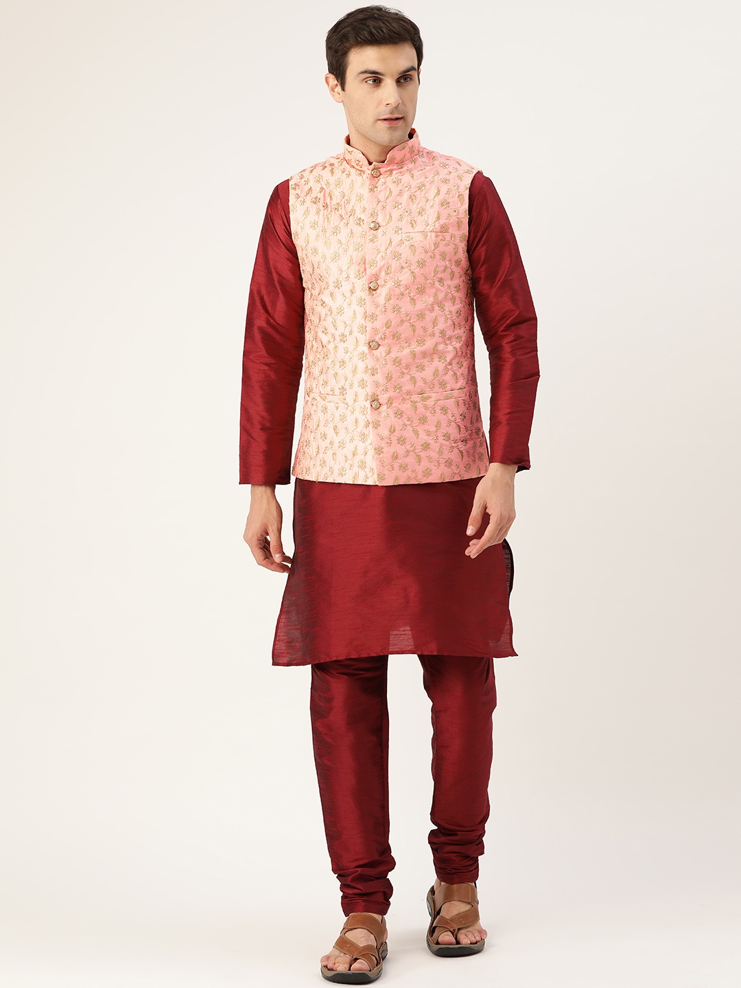 

SOJANYA Men Maroon & Pink Solid Kurta & Churidar with Embroidered Nehru Jacket