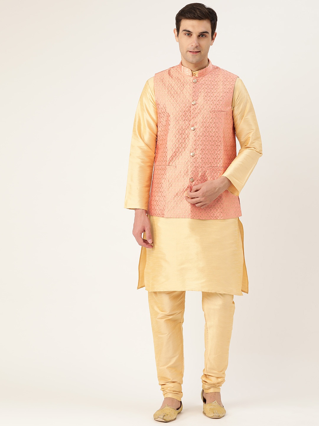 

SOJANYA Men Golden & Peach-Coloured Solid Kurta with Churidar & Nehru Jacket, Gold