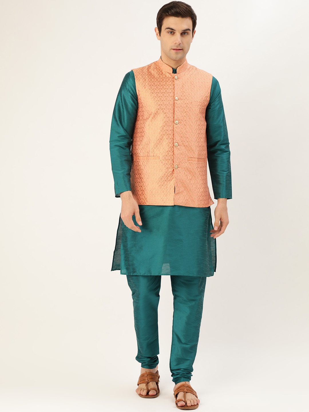 

SOJANYA Men Teal Green & Peach-Coloured Solid Kurta with Churidar & Nehru Jacket