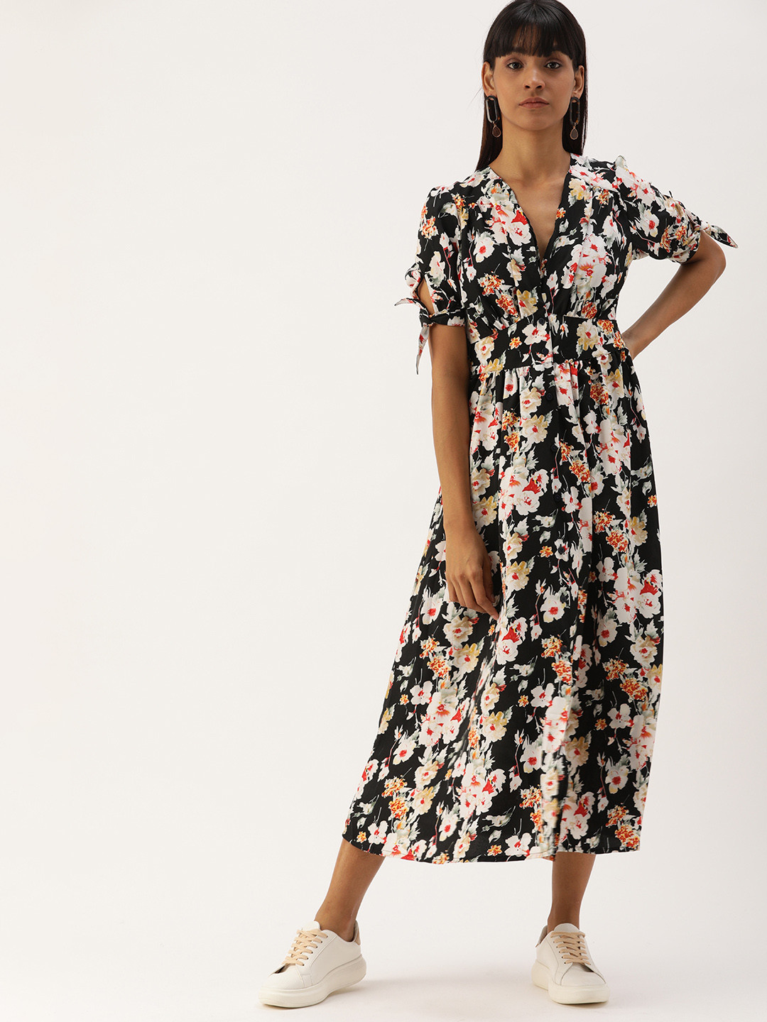 

Campus Sutra Women Black Self Design Fit and Flare Dress