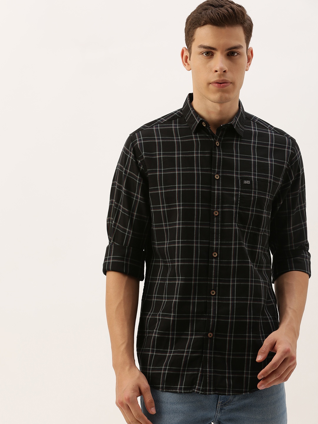 

The Indian Garage Co Men Black & Blue Slim Fit Checked Casual Shirt