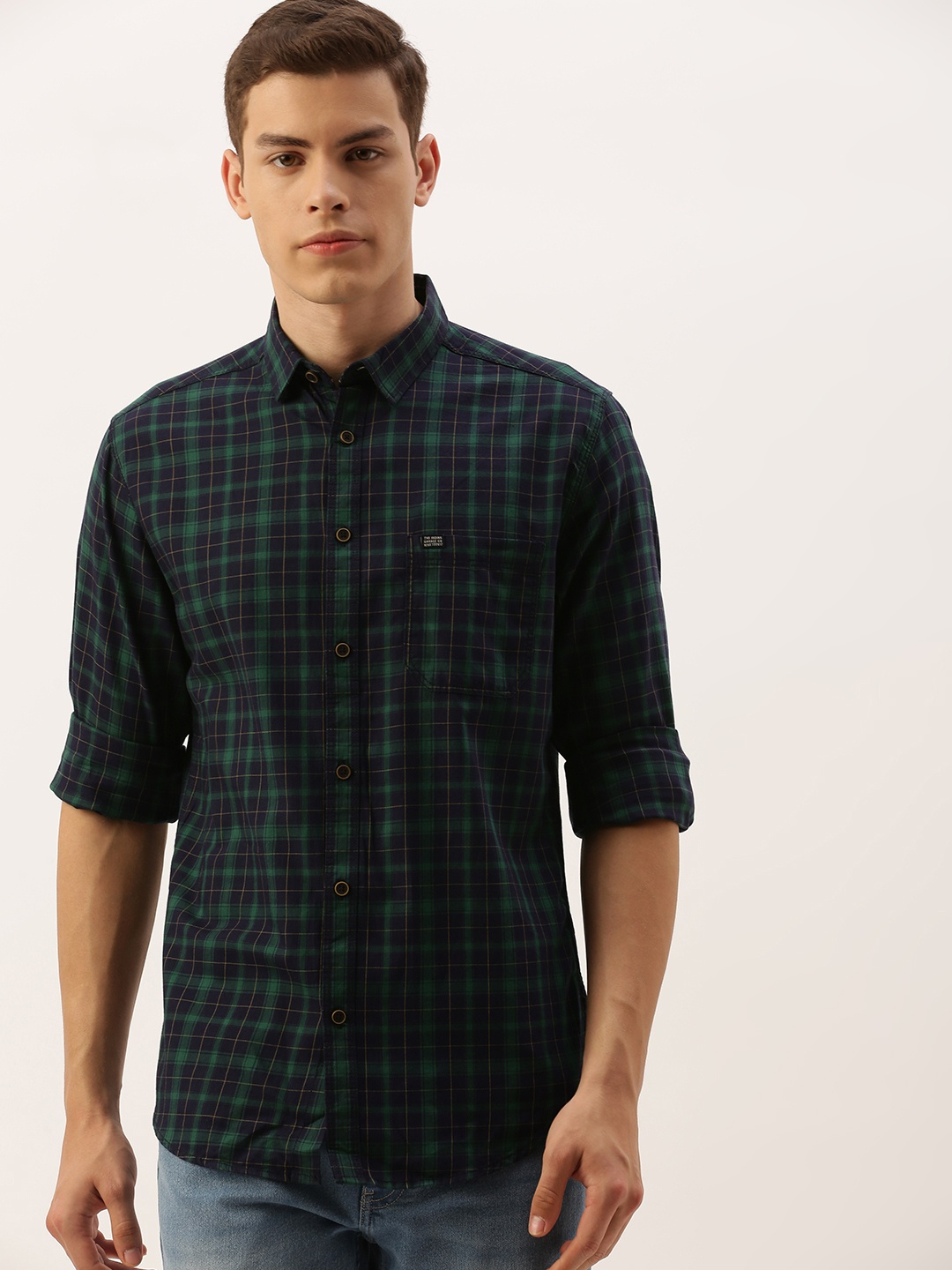 

The Indian Garage Co Men Navy Blue & Green Slim Fit Checked Casual Shirt