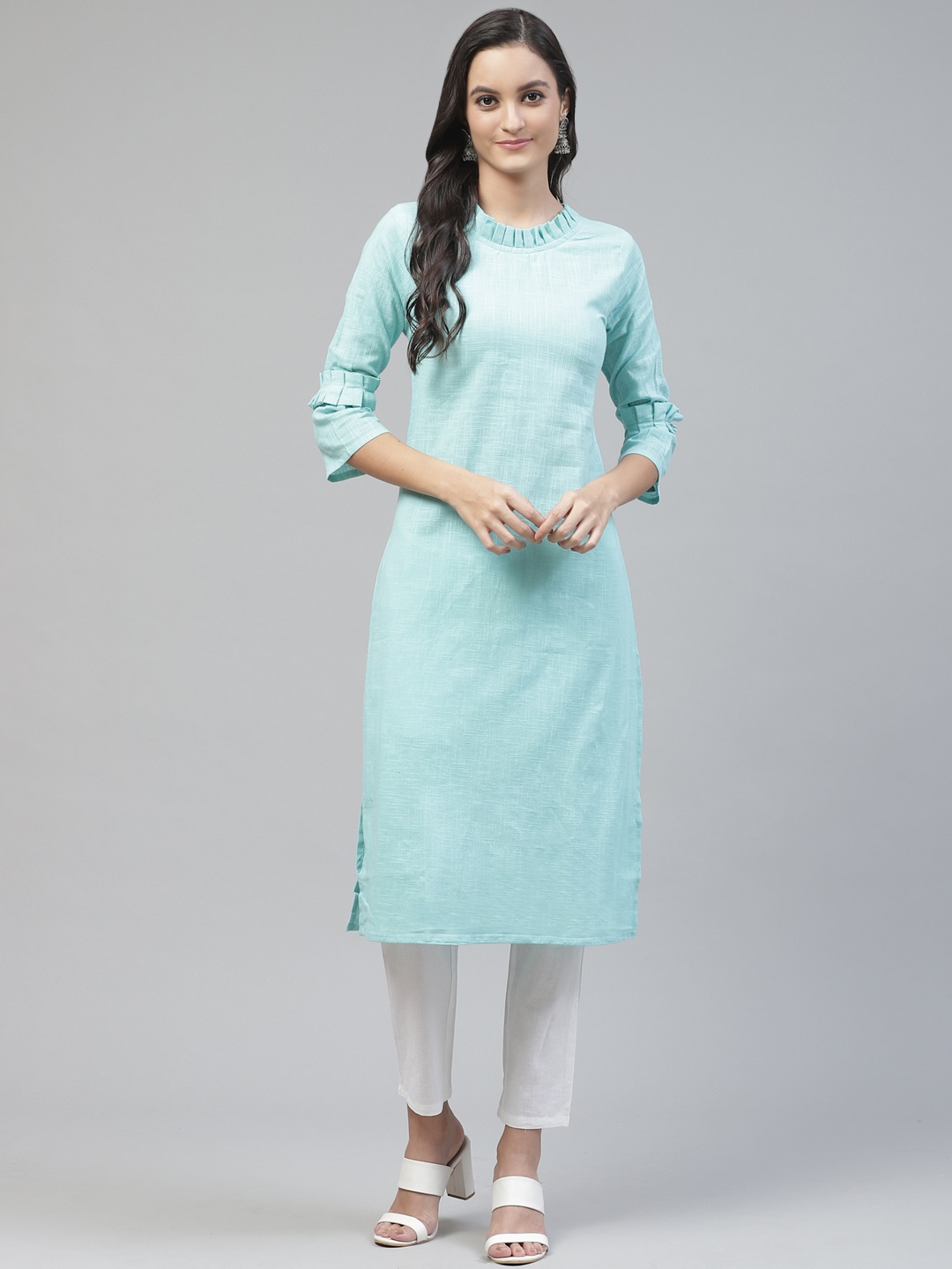 

Fabriko Women Blue & White Solid Kurta with Trousers