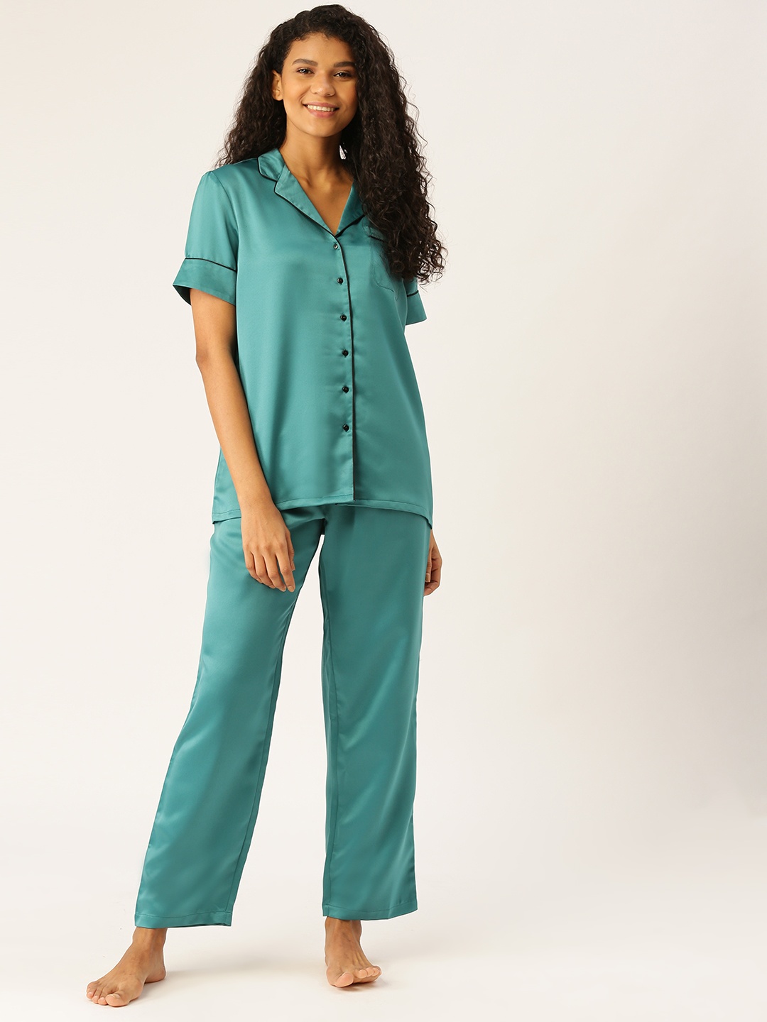 

DressBerry Women Green Solid Satin Nightsuit