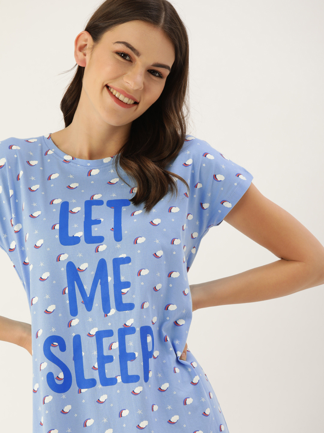 

DressBerry Blue & White Printed Nightdress