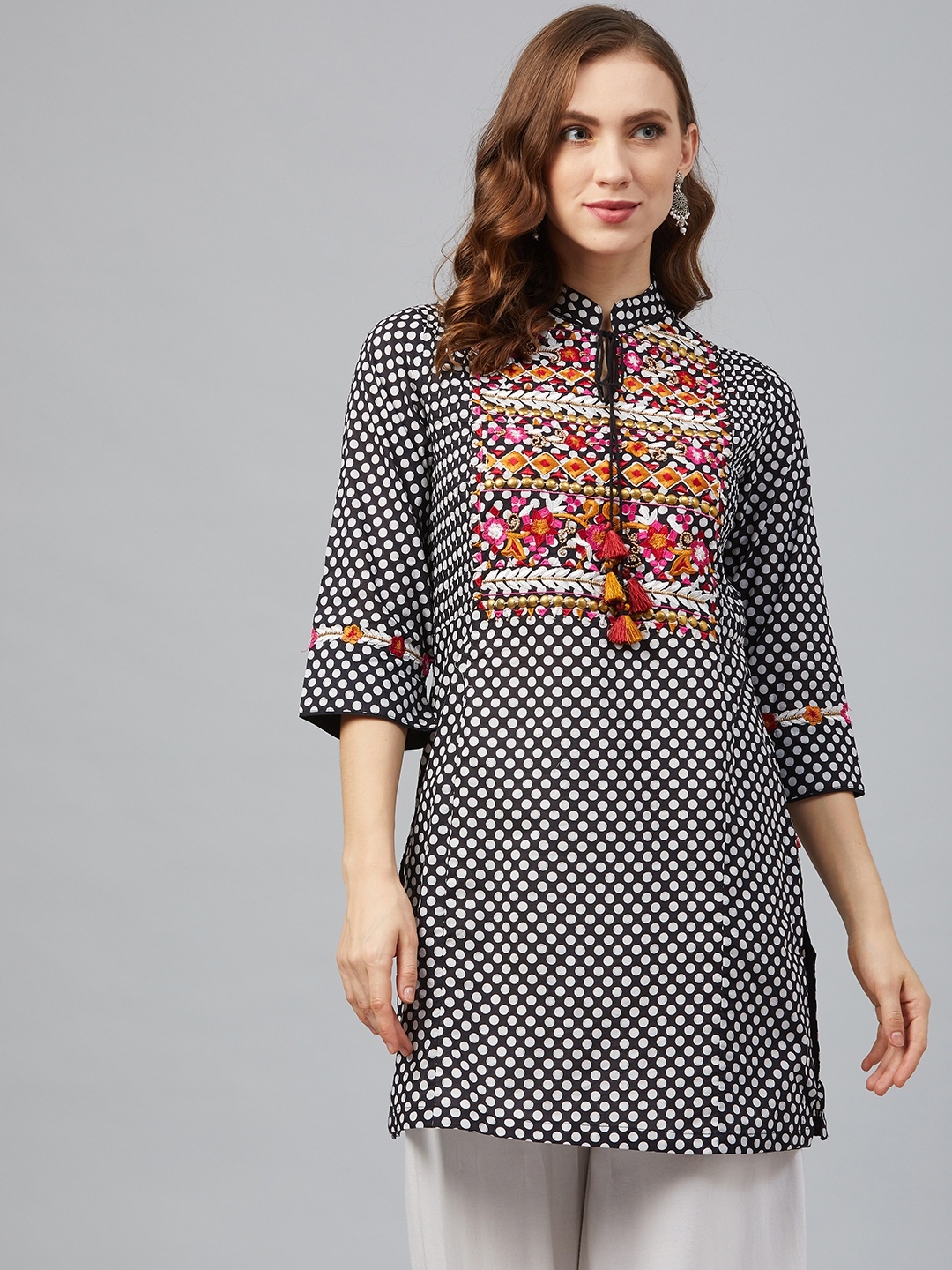 

Biba Women Black & White Polka Dot Printed Straight Kurta