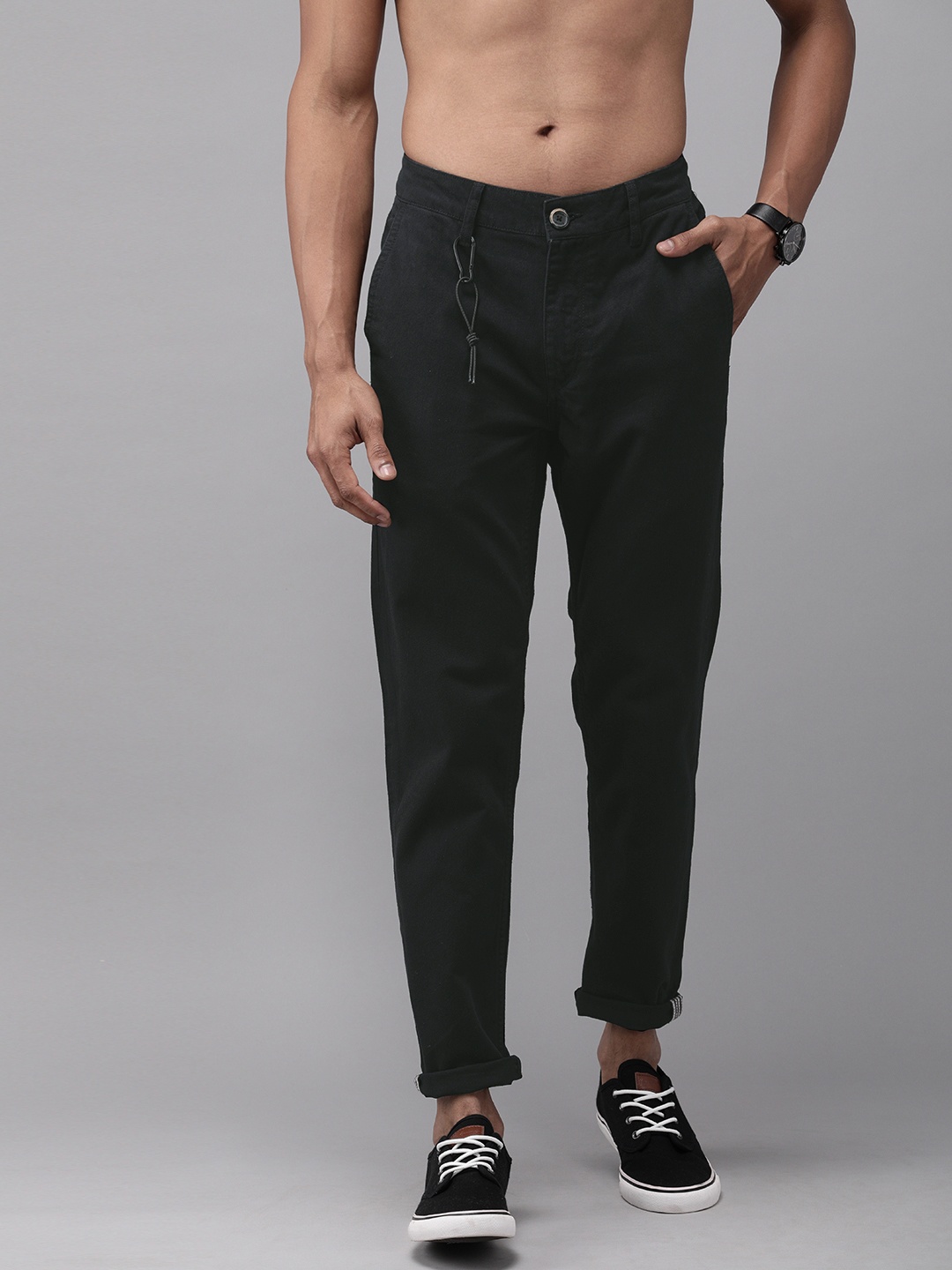 

Roadster Men Black Regular Fit Solid Trousers