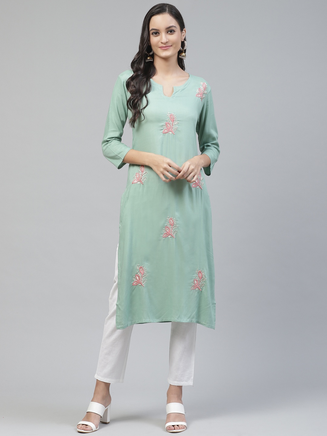

Fabriko Women Green & White Embroidered Kurta with Trousers