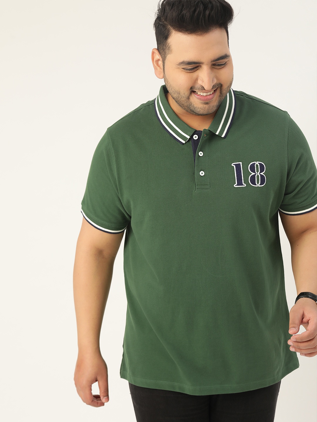

Sztori Men Plus Size Green Solid Pure Cotton Polo Collar T-shirt