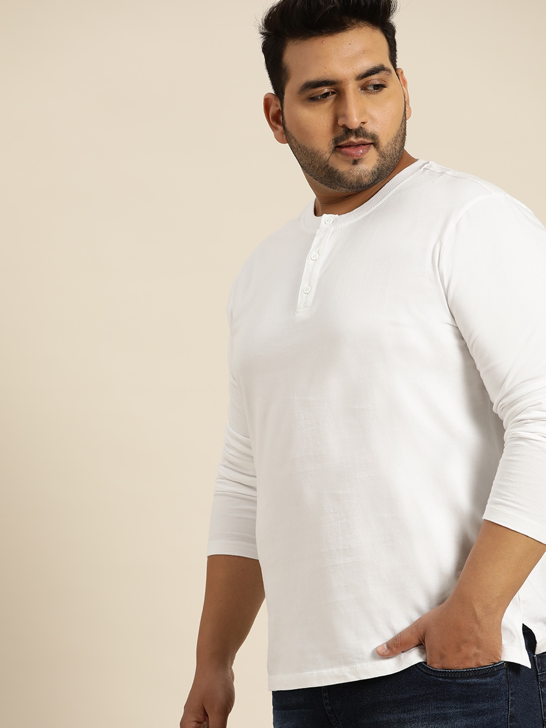 

Sztori Men White Solid Henley Neck Plus Size T-shirt