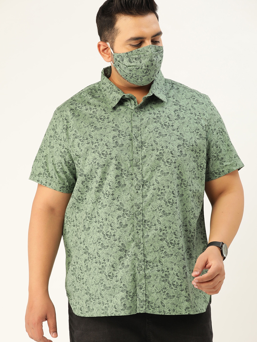 

Sztori Men Plus Size Green Black Regular Fit Printed Casual Shirt