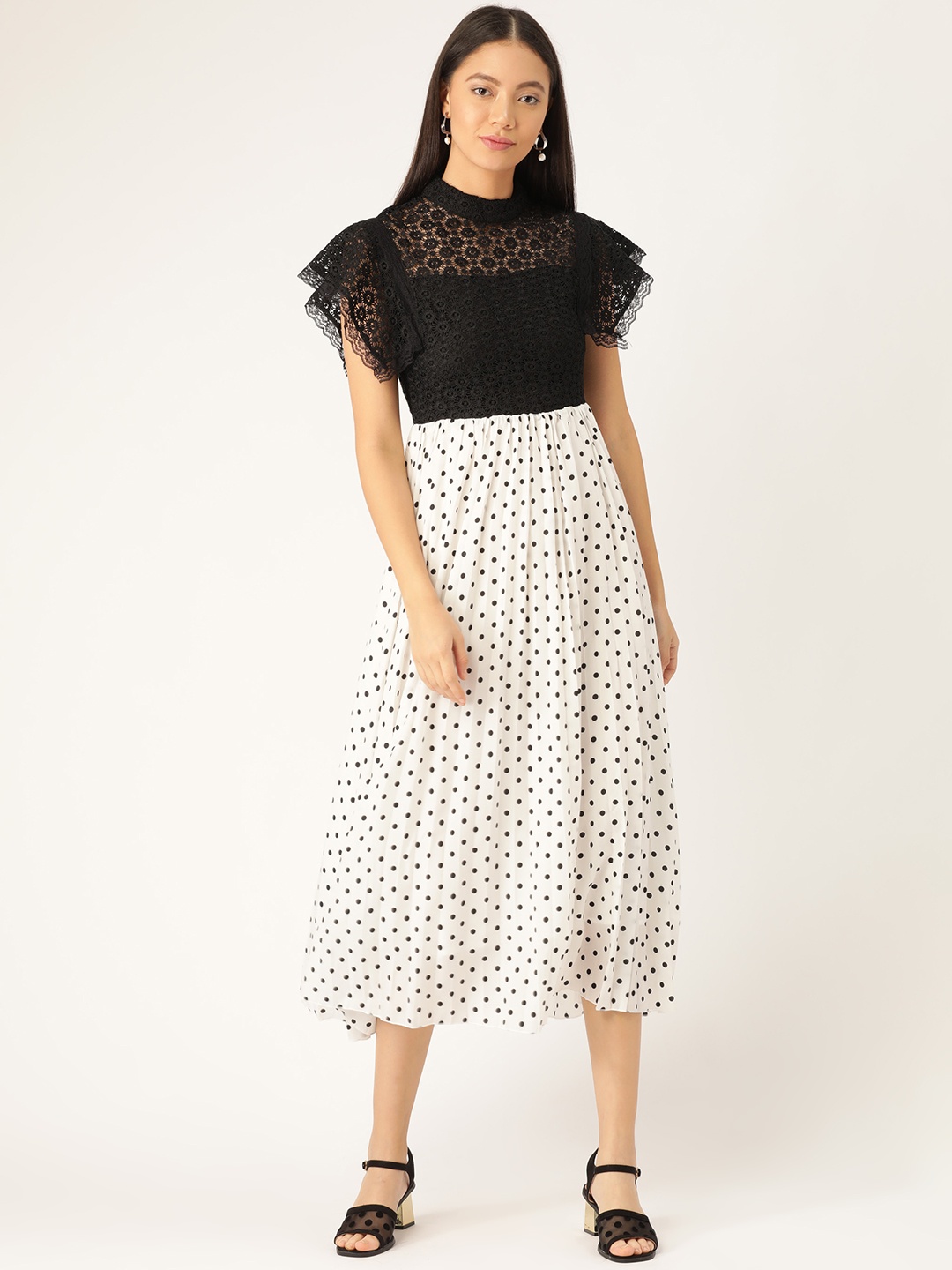 

ANVI Be Yourself Women Off-White & Black Polka Dot Print Fit & Flare Dress