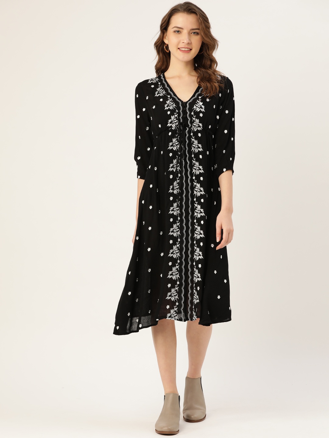

ANVI Be Yourself Women Black Embroidered A-Line Dress
