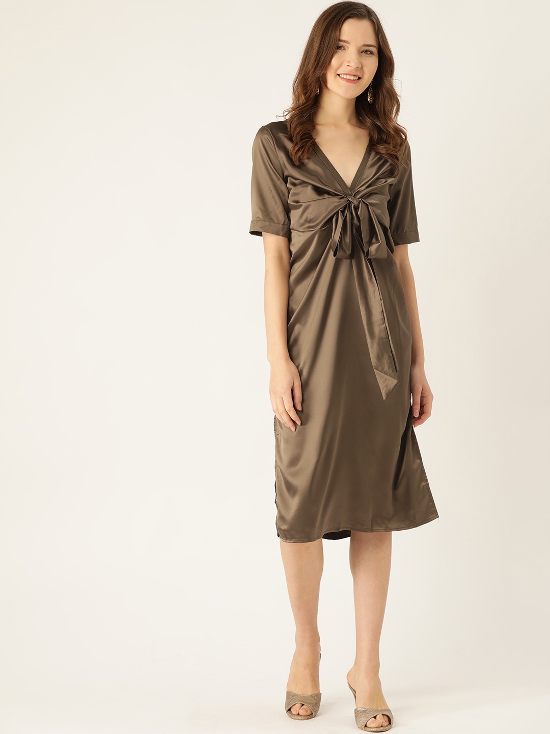 

ANVI Be Yourself Women Olive Brown Solid A-Line Dress With Satin Finsih