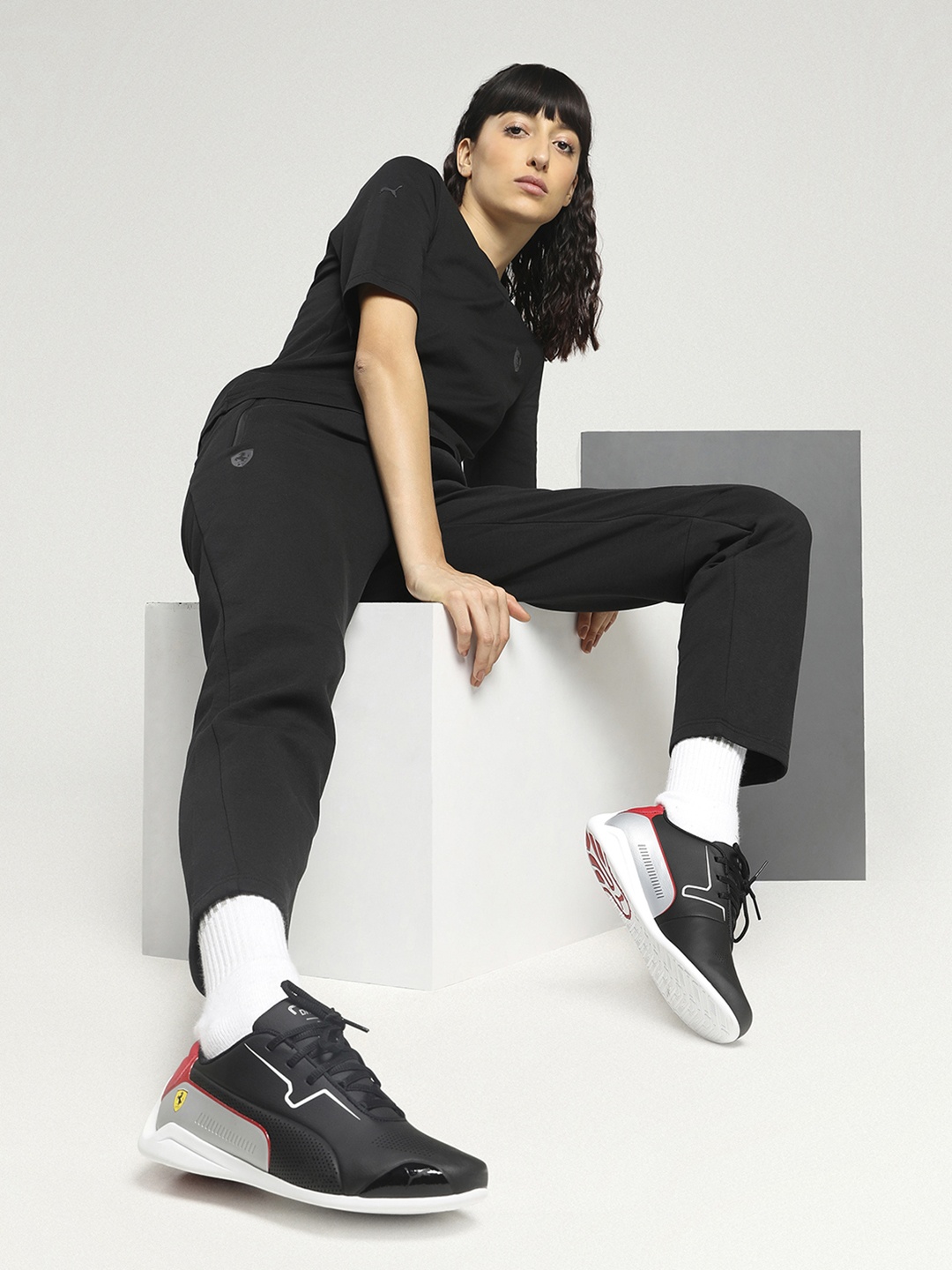 

PUMA Motorsport Kids Black & Grey Colourblocked Sneakers