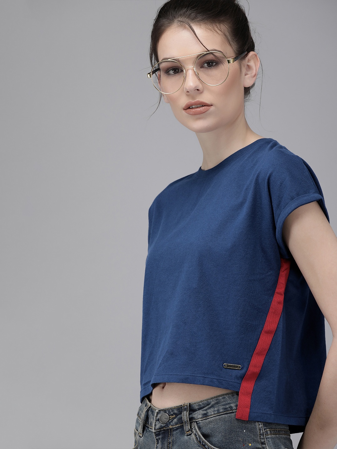 

Roadster Women Blue Solid Round Neck Pure Cotton T-shirt With Side Stripe Detail