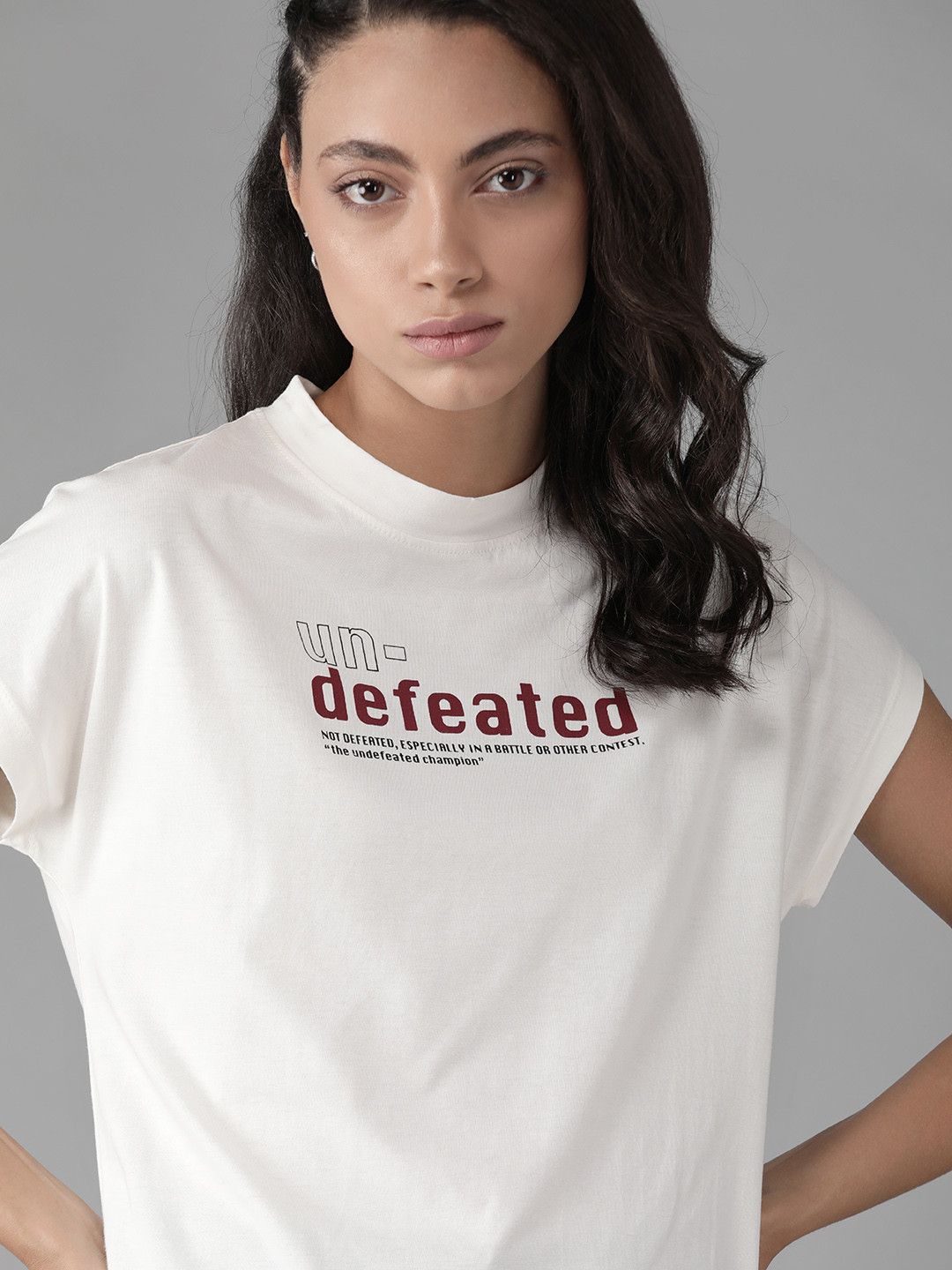 

Roadster Women White & Burgundy Printed Round Neck T-shirt