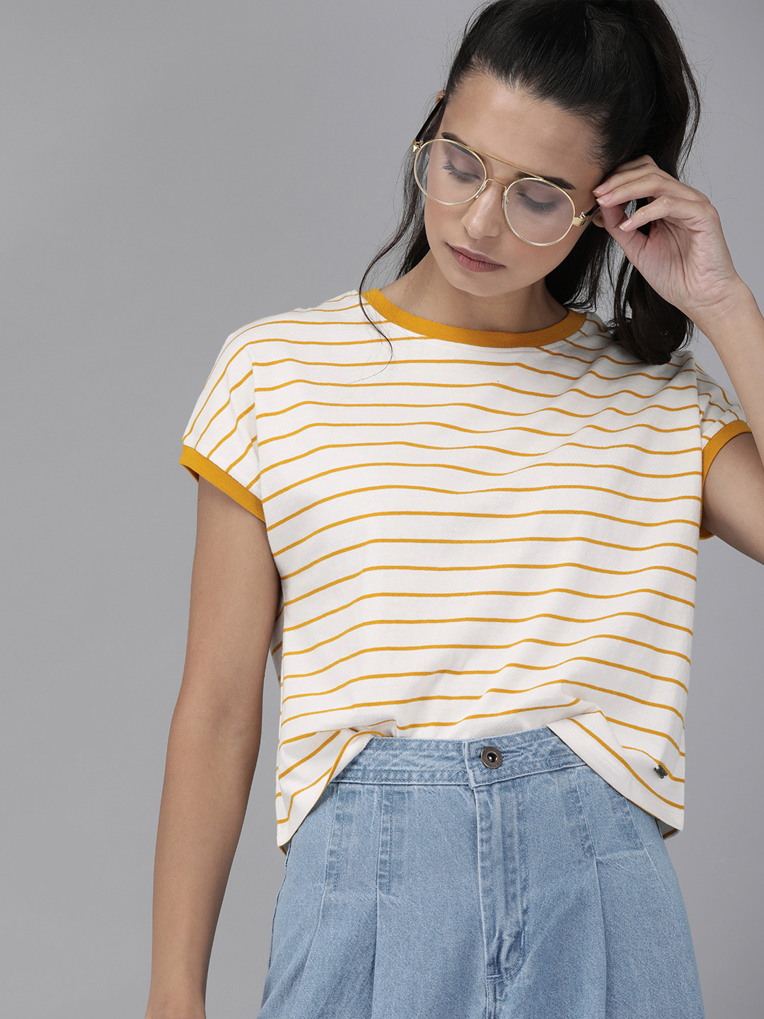 

Roadster Women Off-White Mustard Yellow Pure Cotton Striped Round Neck Pure Cotton T-shirt