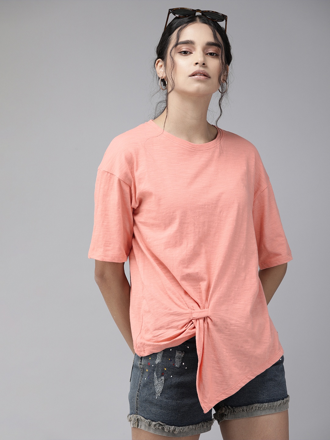 

Roadster Women Pink Solid Twisted Detail Round Neck Pure Cotton T-shirt