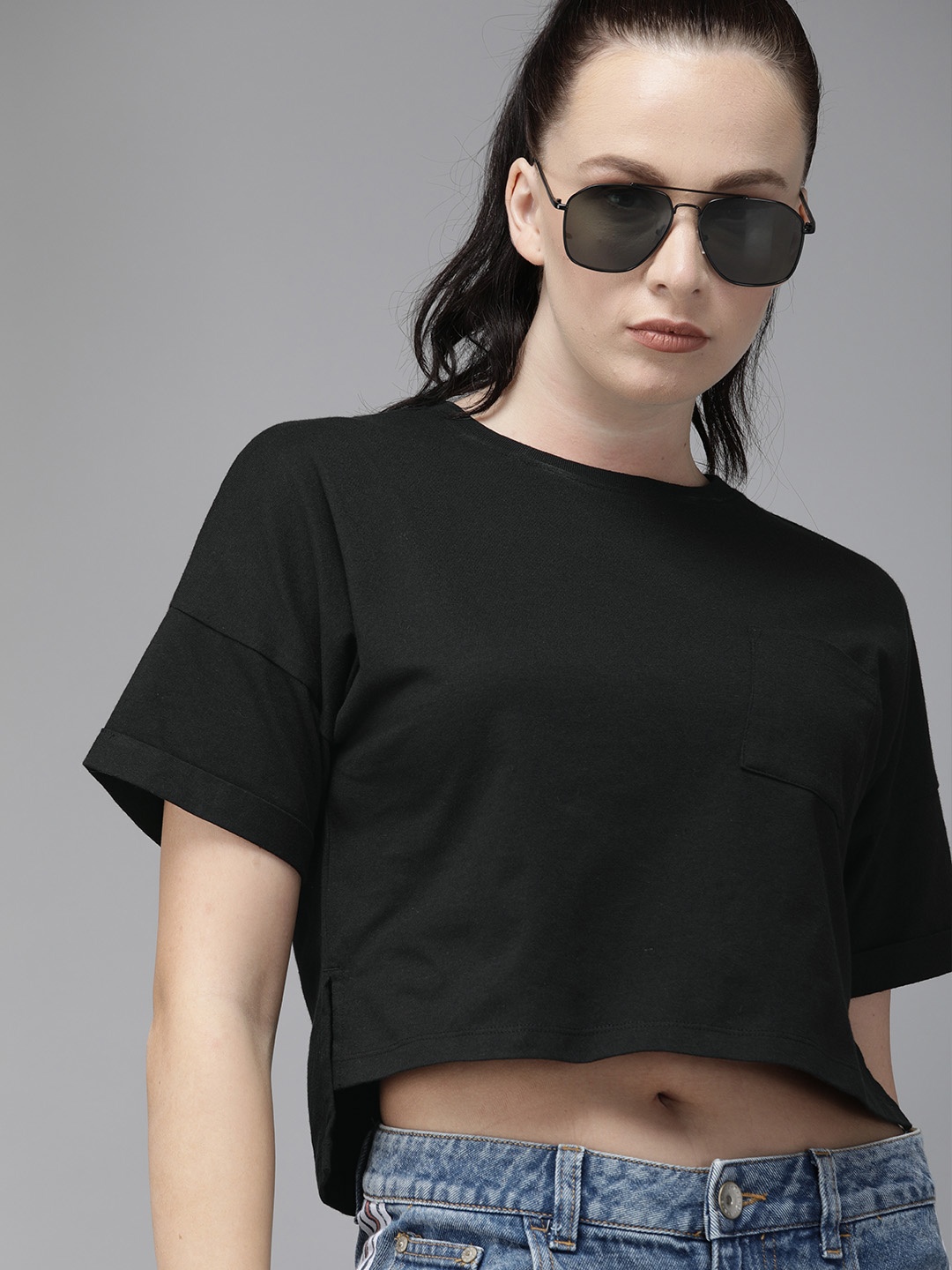 

Roadster Women Black Solid Round Neck Crop T-shirt