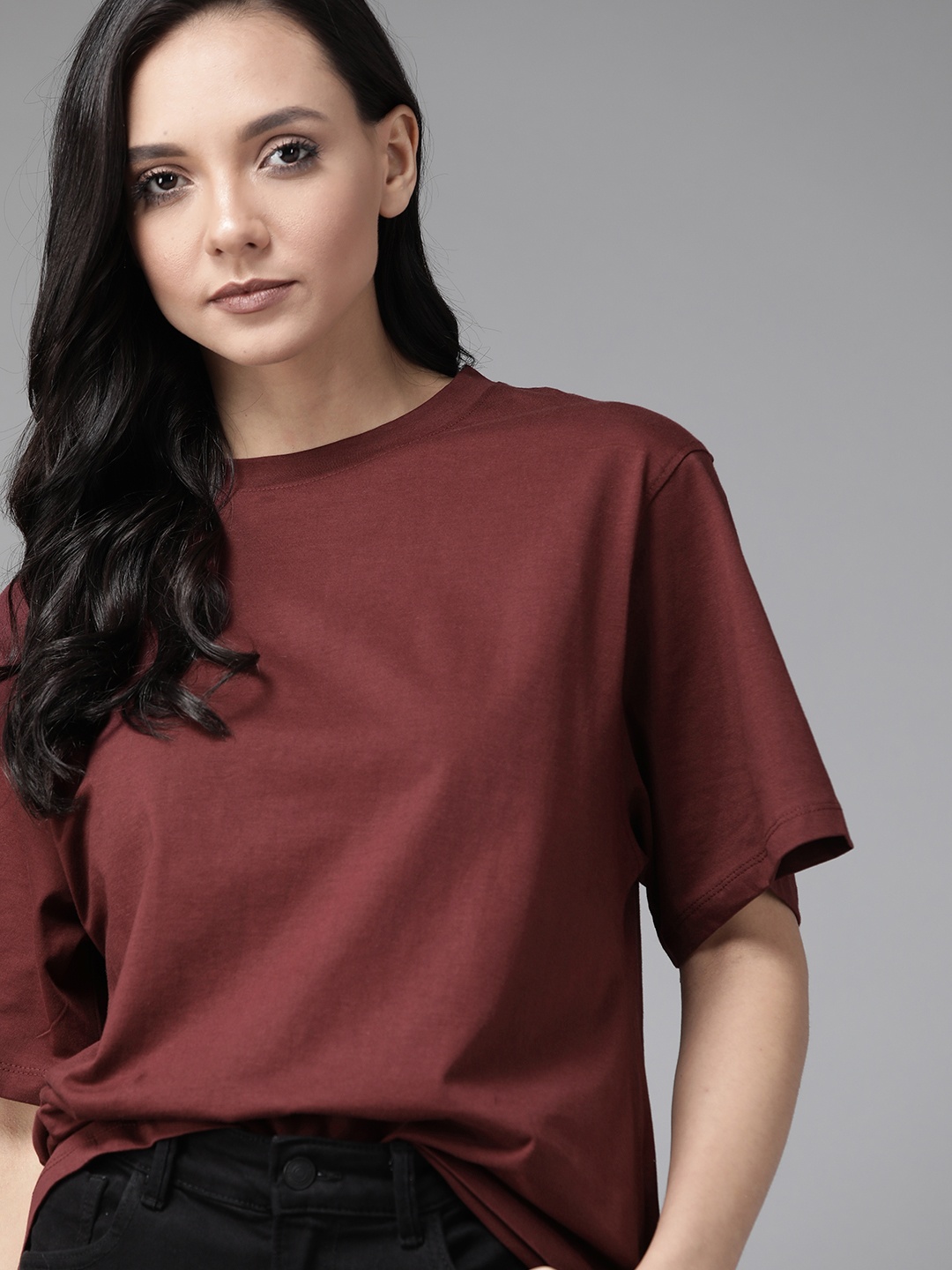 

Roadster Women Maroon Solid Round Neck Pure Cotton T-shirt