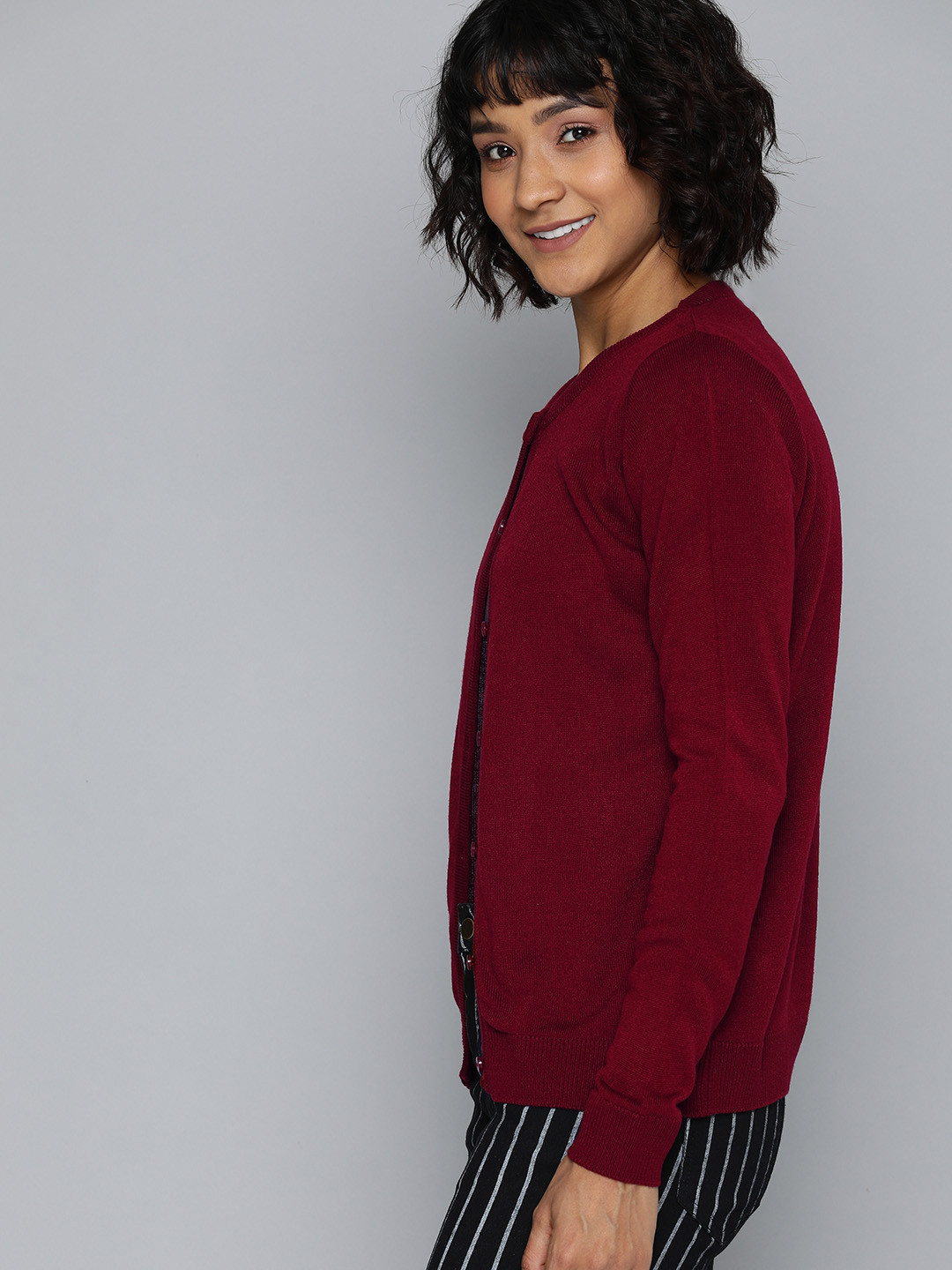 

HERE&NOW Women Maroon Solid Cardigan Sweater