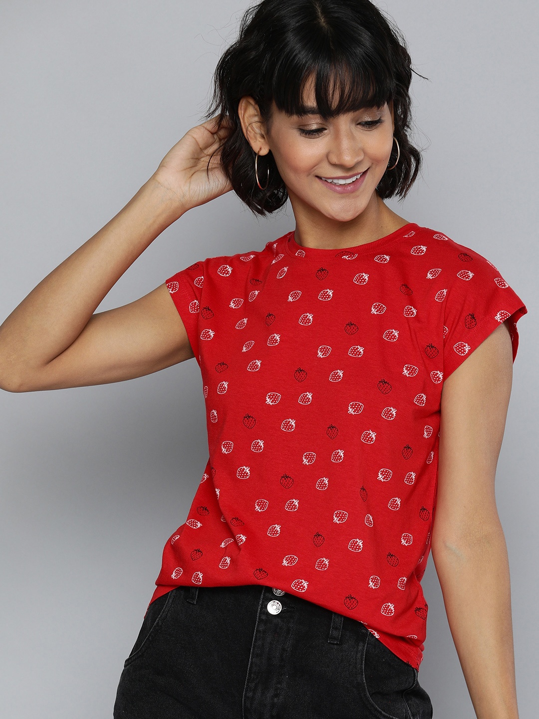 

Mast & Harbour Women Red & White Conversational Printed Round Neck T-shirt