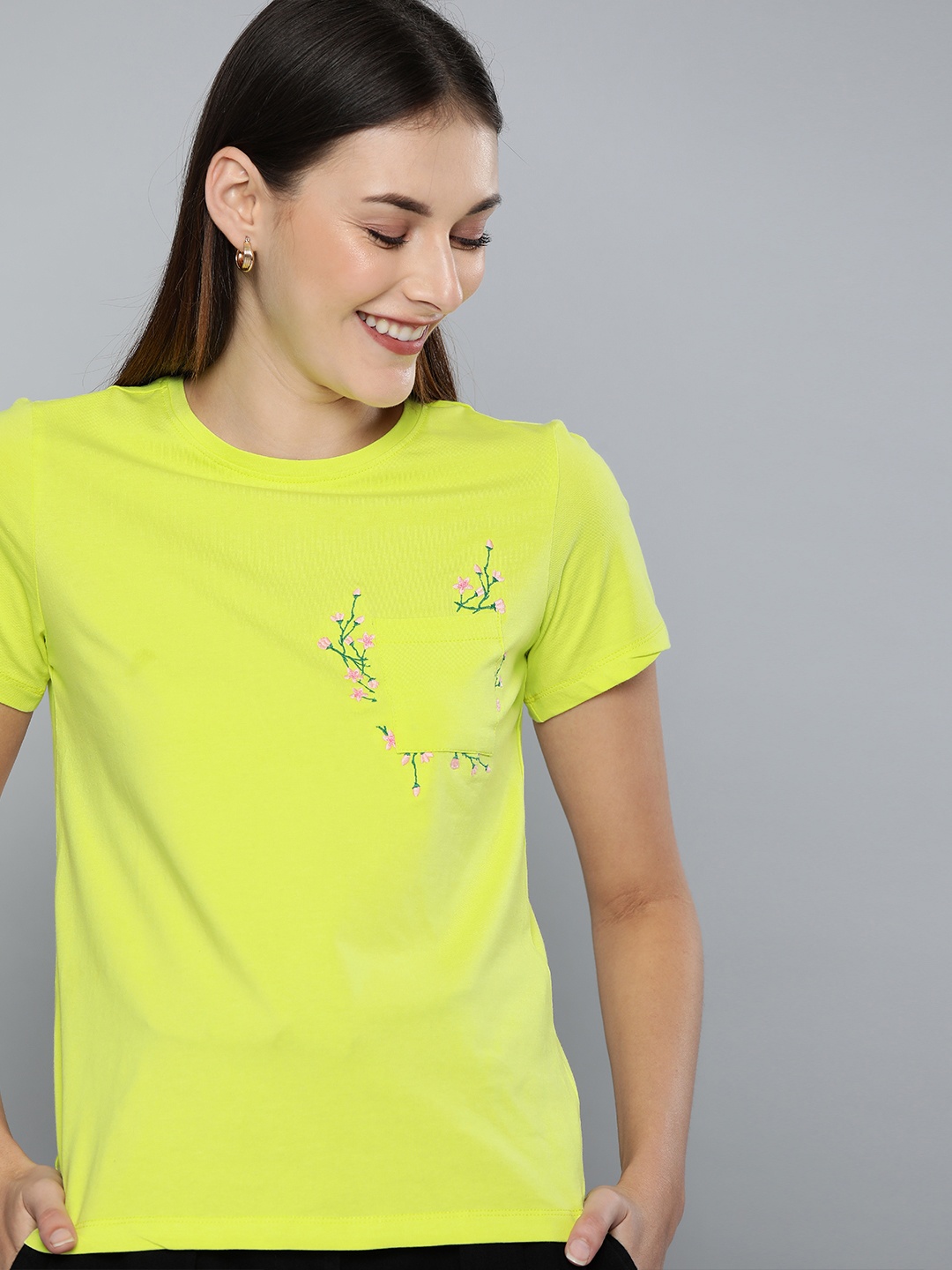 

Mast & Harbour Women Lime Green Printed Round Neck T-shirt