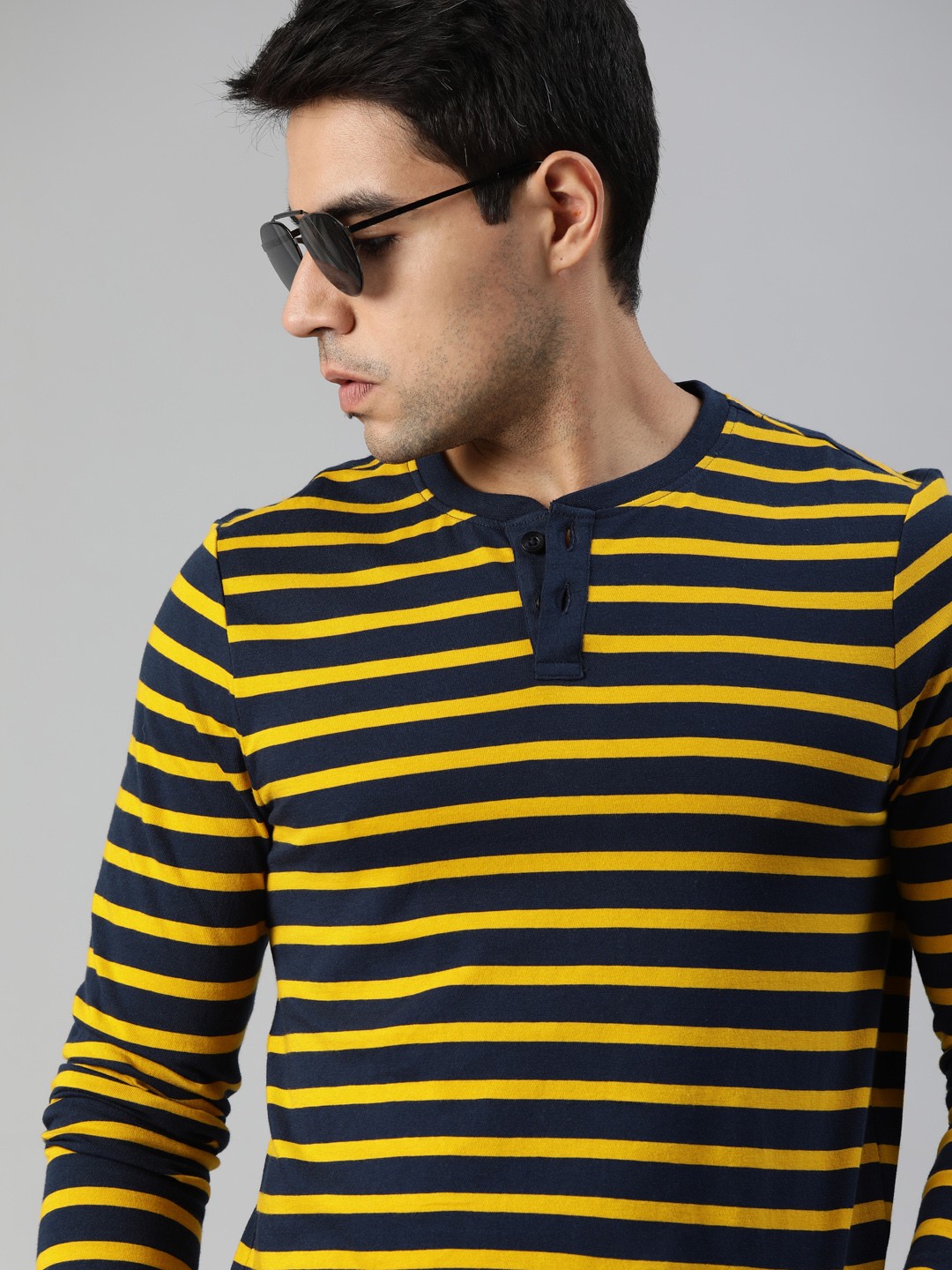

Roadster Men Navy Blue Yellow Striped Henley Neck Pure Cotton T-shirt