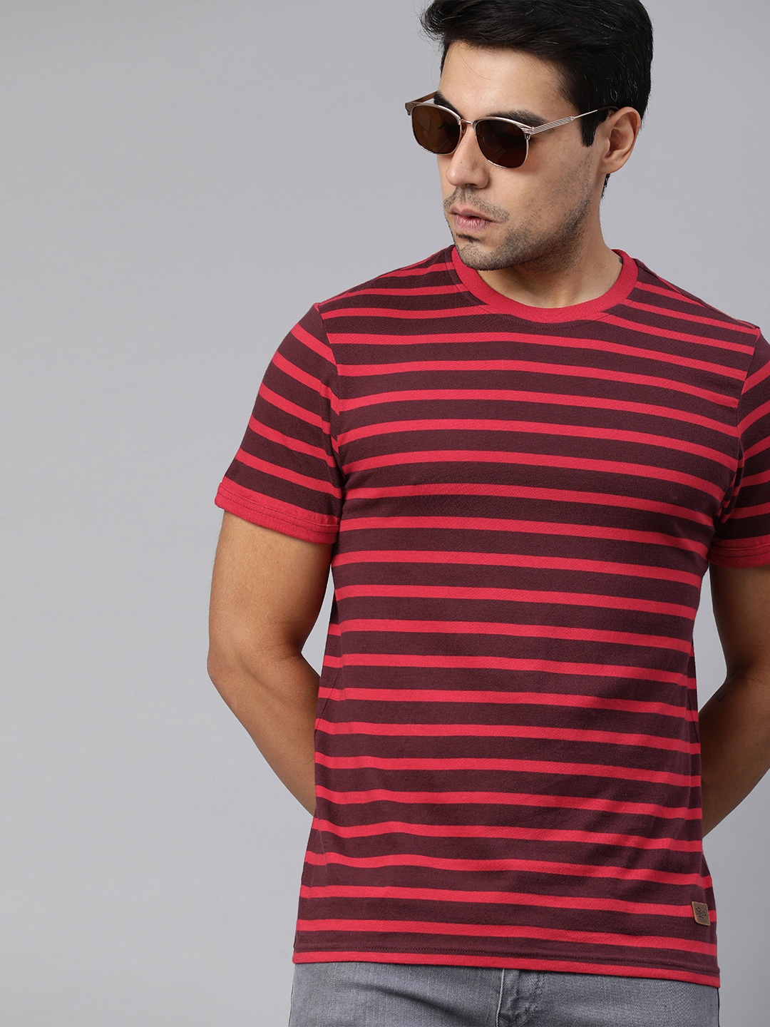 

Roadster Men Red Striped Round Neck Pure Cotton T-shirt