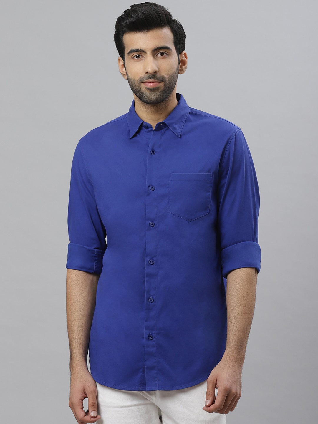 

Bhaane Men Blue Regular Fit Solid Casual Shirt