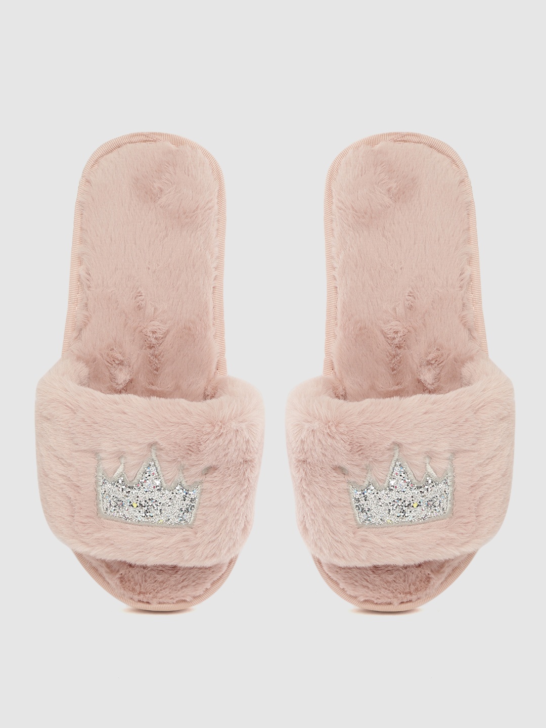 

DressBerry Women Peach-Coloured & Silver-Toned Faux Fur Embellished Room Slippers