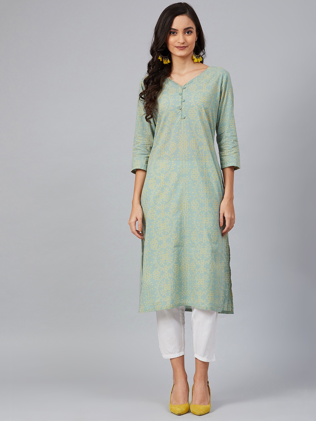 

AHIKA Women Blue & Yellow Screen Printed Straight Kurta